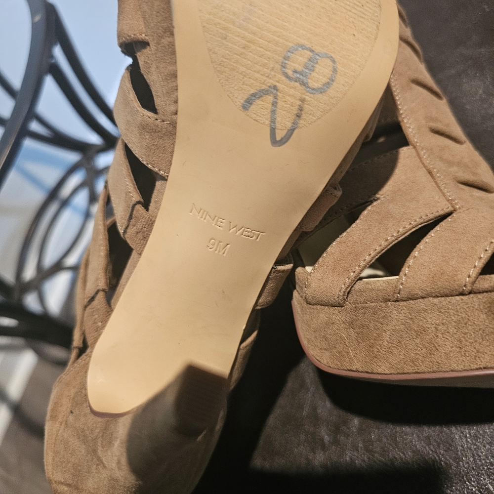 Nine West Women's Tan Suede Shoes